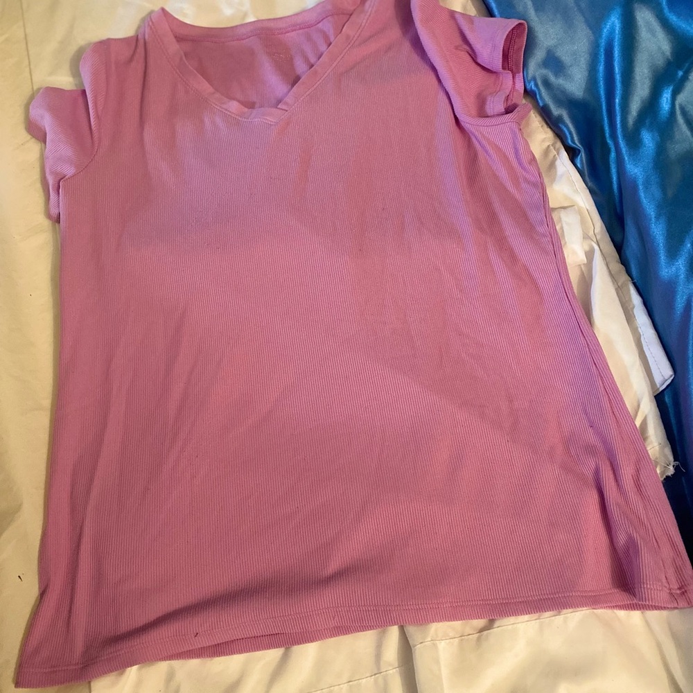 Casual V-Neck Lilac Tee for Women
